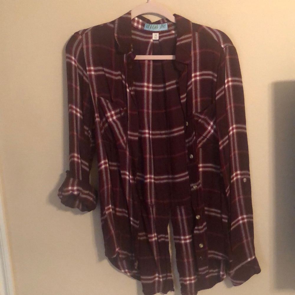 Maroon flannel (adjustable sleeves)